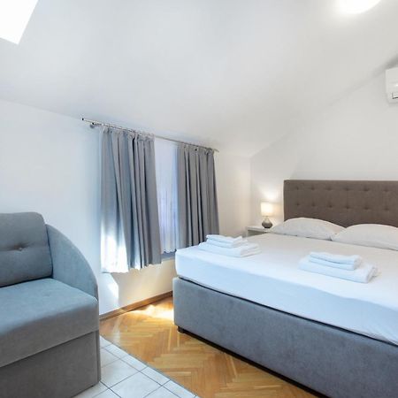 Apartmaji Pri Perotu Izola Extérieur photo