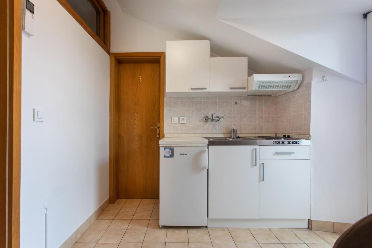 Apartmaji Pri Perotu Izola Extérieur photo