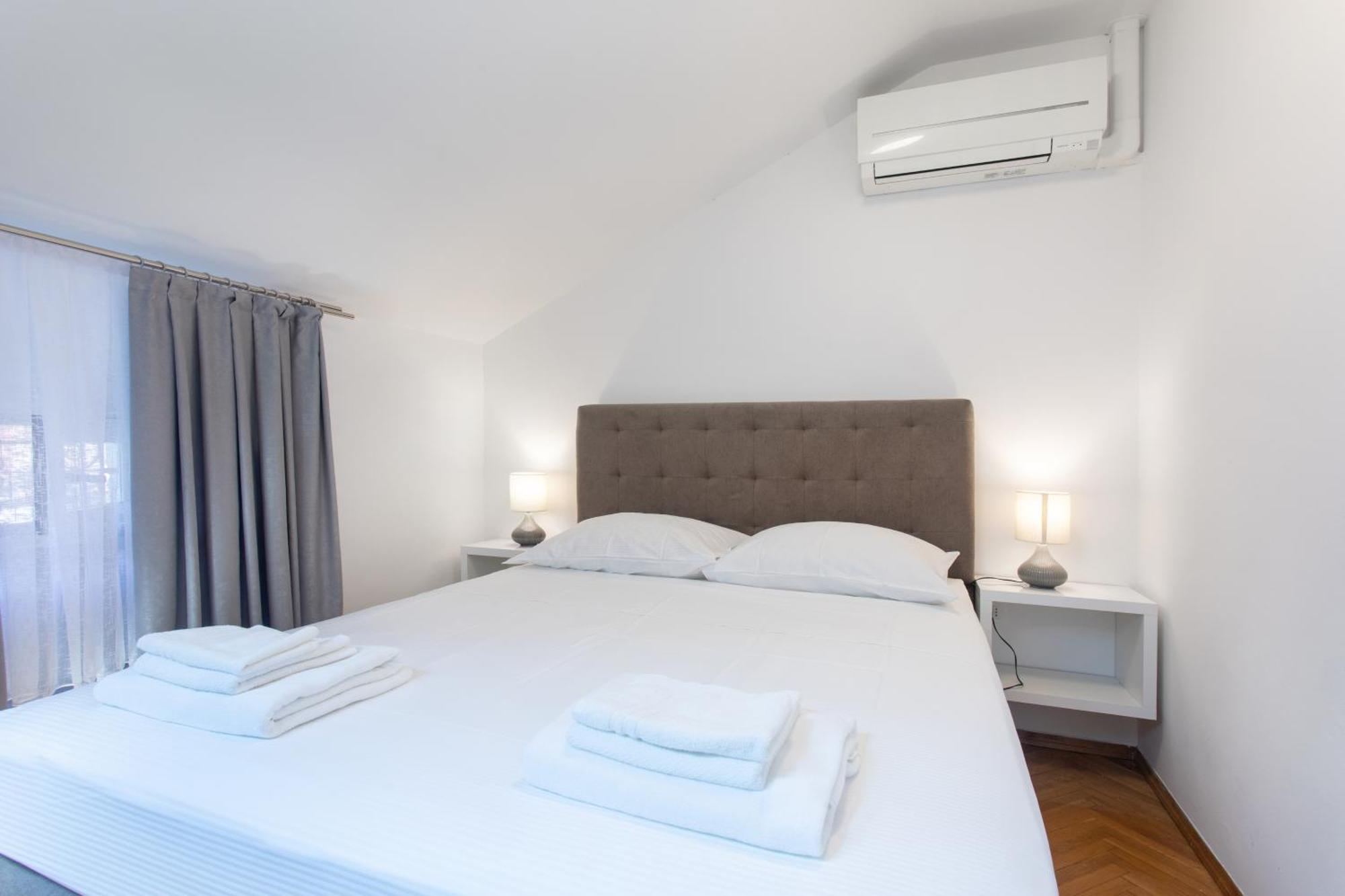 Apartmaji Pri Perotu Izola Extérieur photo