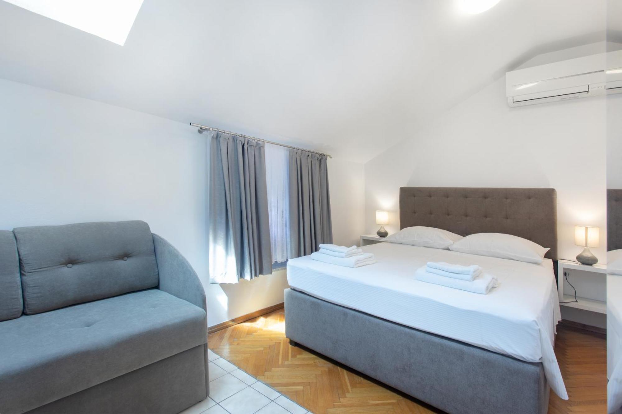 Apartmaji Pri Perotu Izola Extérieur photo